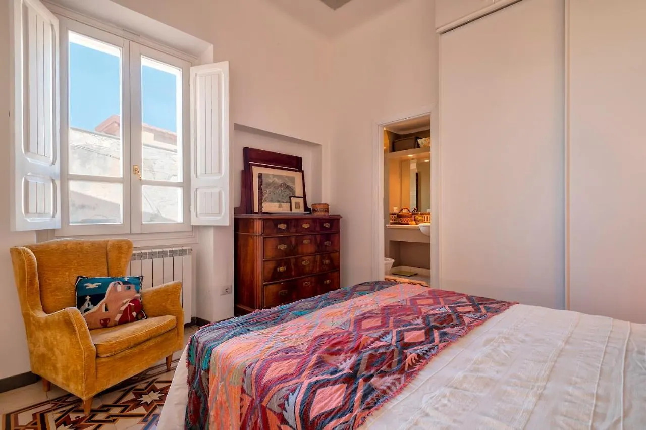 Sardinia Re - Liberty 13 Apartment Sassari 0*,